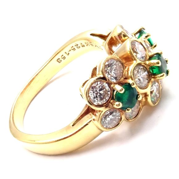 Authentic! Van Cleef & Arpels 18k Yellow Gold Emerald Diamond Fleurette Ring - Picture 2 of 9